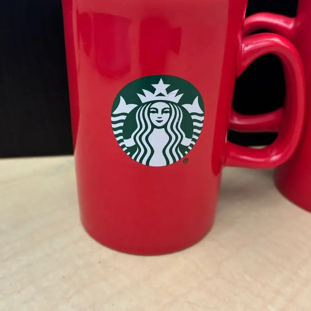 Starbucks 2024 Red Holiday Coffee Mug Cup 10 oz Siren Logo Collectible